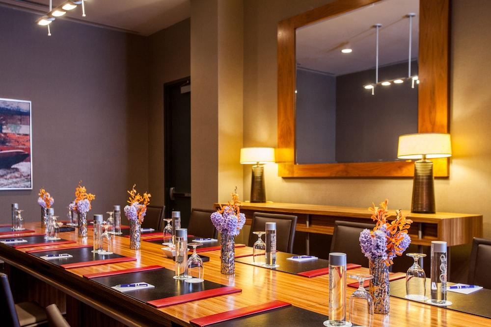 Hotel Derek Houston Galleria Экстерьер фото