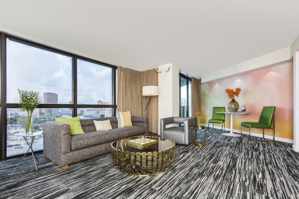 Hotel Derek Houston Galleria Экстерьер фото